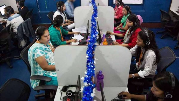 Big gift for women in Karnataka, govt announces 6-month leave for childcare