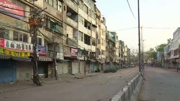 COVID-19: Weekend lockdown imposed in THIS district of Maharashtra - What’s open, what's shut