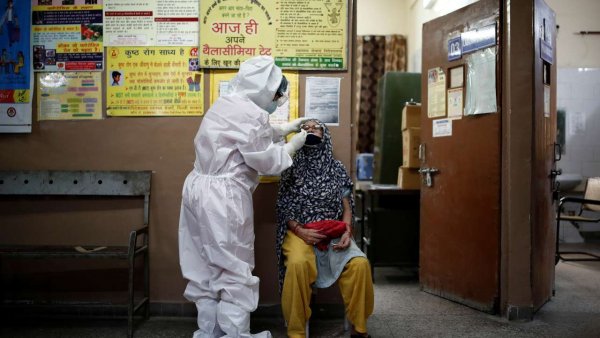 COVID-19 cases in Delhi may surge to 15,000 per day in winters: Report